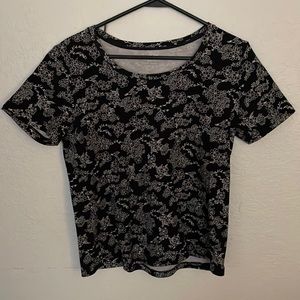 Floral casual shirt.